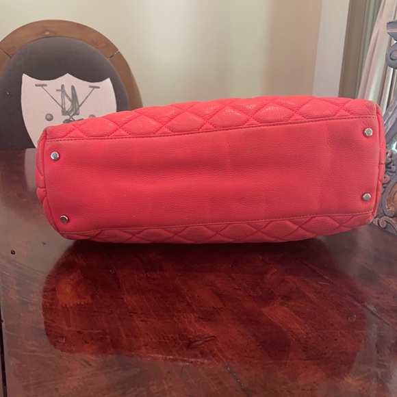 Kate Spade quilted handbag with Matching wallet - Picture 6 of 16